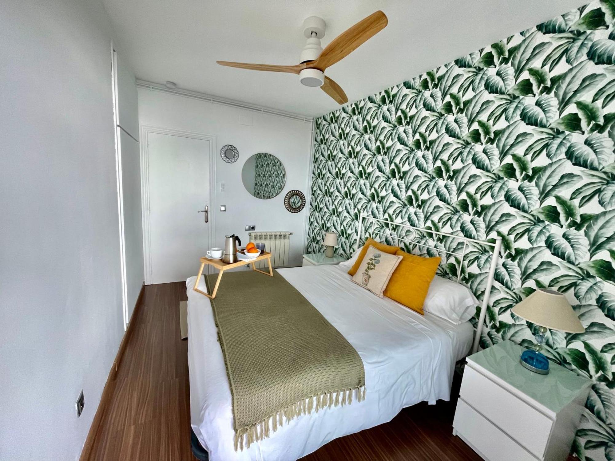 Seahomes Vacations, La Casa Blue Mediterranean Lifestyle Бланес Экстерьер фото